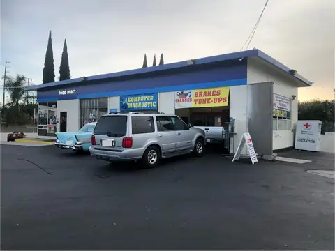 Emmanuel D Auto Repair in Long Beach