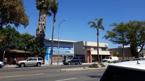 Esteban Auto Repair in Long Beach
