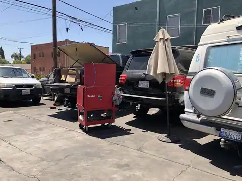 Napo Major Auto Repair in Long Beach