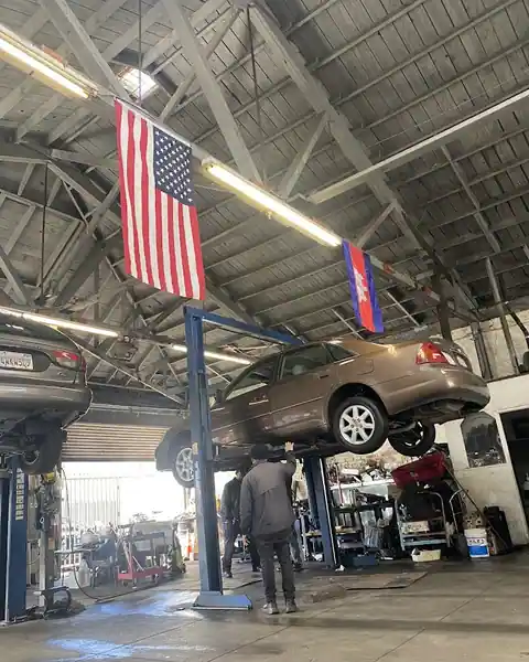 V-Lam's Auto Repairs in Long Beach