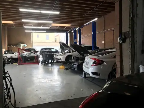 AUTOPRO SERVICE CENTER in Los Angeles