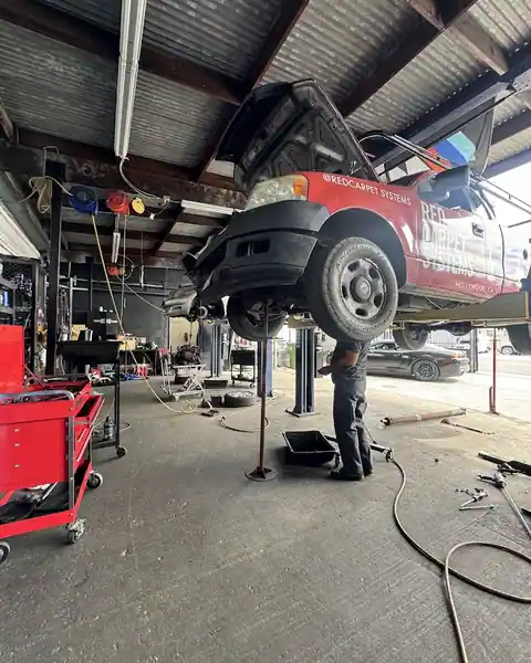 Alexander Complete Auto Repair & Towing in Los Angeles