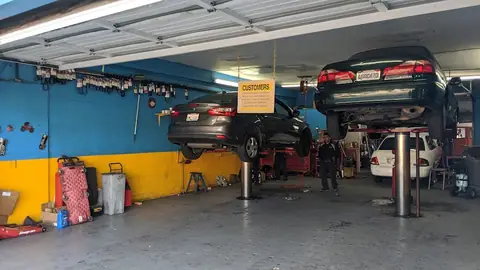 Brother's Auto Repair in Los Angeles