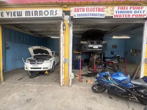 Del Rey Auto Service in Los Angeles