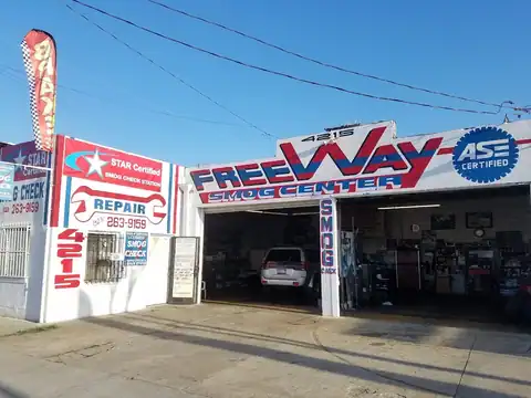 Freeway Auto Center in Los Angeles