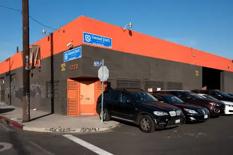 Grand Prix Auto Body in Los Angeles