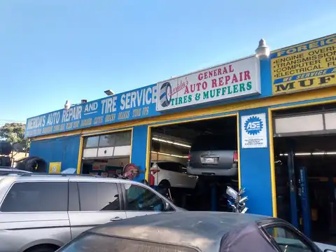 Merida's Auto Repair Shop-Tires and Mufflers in Los Angeles