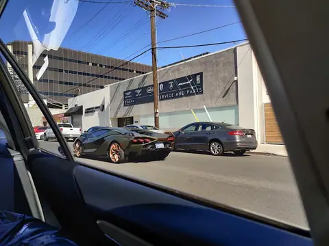 O'Gara Coach Service Center in Los Angeles