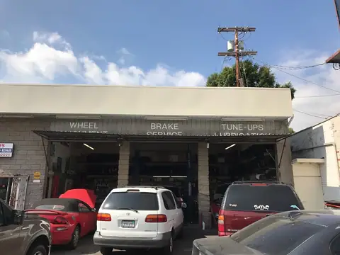 Ray's Auto Repair near Eagle Rock