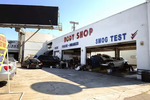 Westwood Auto in Los Angeles