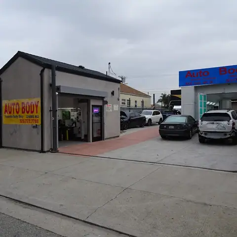 Yosemite Auto Body shop in Los Angeles