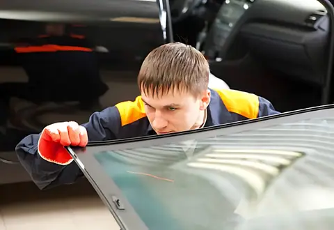 Beach Cities Mobile Auto Glass in Manhattan Beach