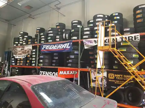 Damian Tires in Menifee
