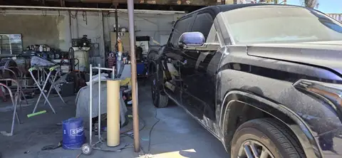 Mentone Auto Collision in Mentone