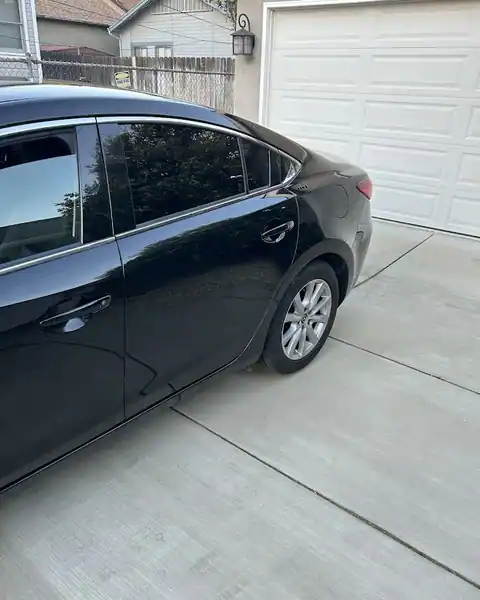 Leonel's Auto Body & Frame in Monrovia