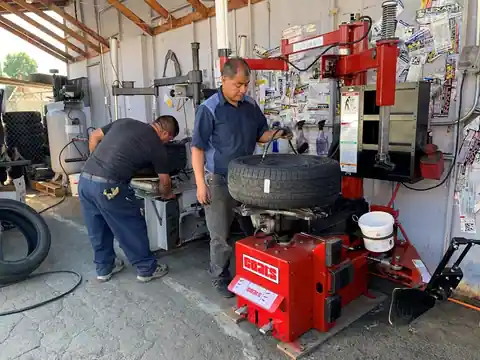 Melgar's Metro Tire in Monrovia
