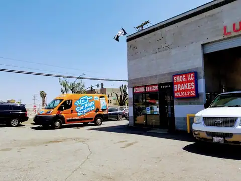 Express Smog & Lube in Montclair