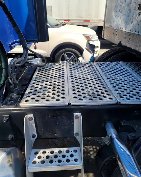Ler Truck Repair in Montebello