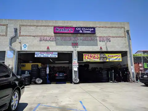 Sasha's Oil Change & Tires in Montebello