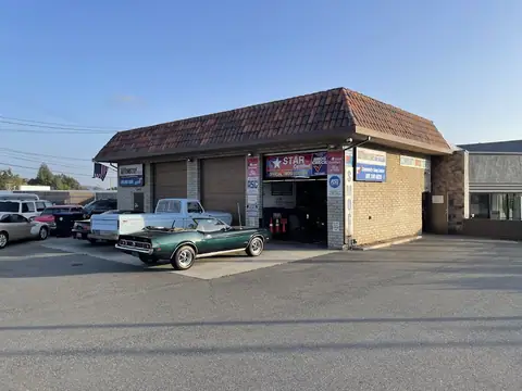 Community Smog Center in Montrose