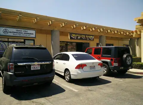 Full Throttle Muffler Shop in Moreno Valley