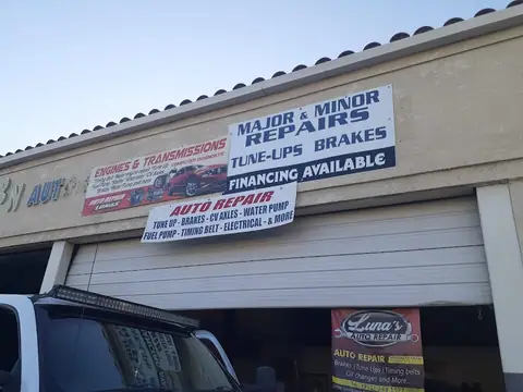 Lunas Auto Repair in Moreno Valley