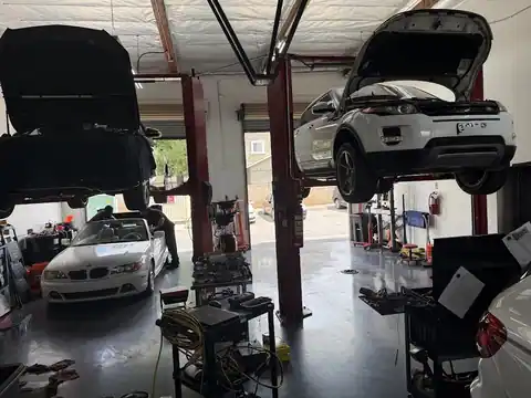 Lux Euro Garage in Moreno Valley