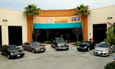 California Auto Centers in Murrieta