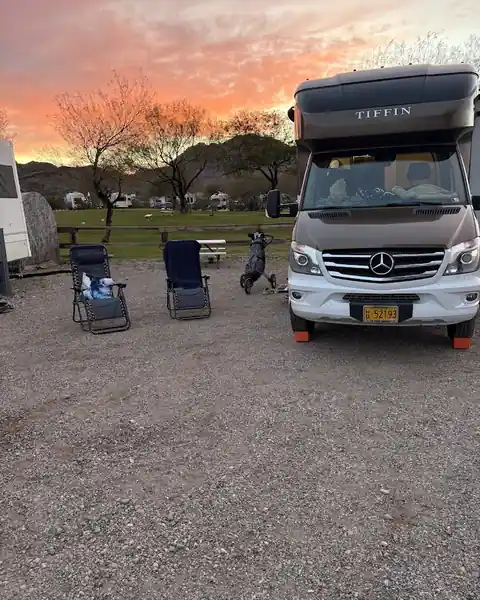Nomad Mobile RV Tech in Needles