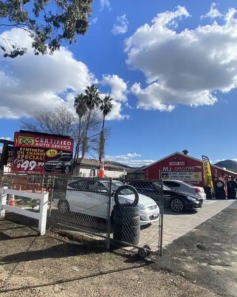 Aylaa Auto Center in Norco