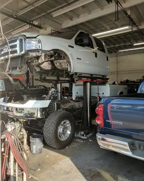 Norco Auto tech in Norco