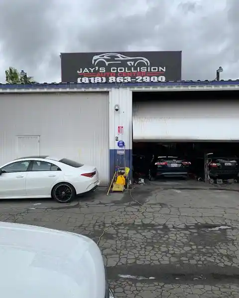 Jay's Collision Auto Center in North Hills