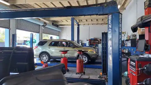 Autowright Auto Repair North Hollywood in North Hollywood