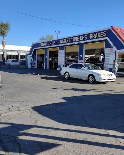 CLS Automotive & Tires in North Hollywood