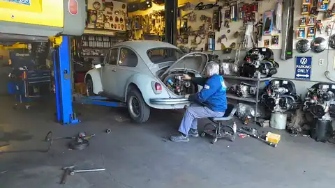 United Auto in North Hollywood