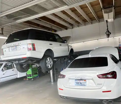 Alfonso's Auto Care in Northridge