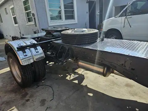 Arts Mobile Truck And Trailer Repair in Northridge