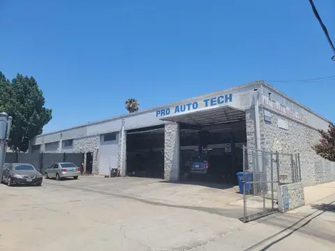 Pro Auto Tech in Northridge
