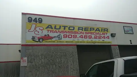 A & V Auto Repair in Ontario