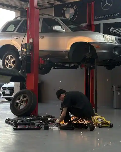 M & M Express Auto Repair in Ontario