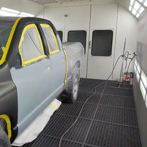 Montclair Auto Body in Ontario