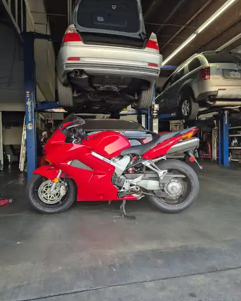 RC Auto Repair in Ontario