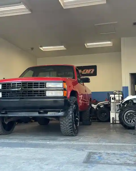 Sammys Wheels and Tires in Ontario
