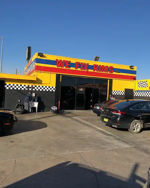J & J Tires & Wheels in Pacoima