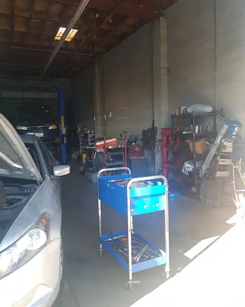 el michoacano auto repair in Pacoima