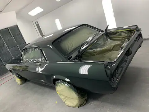 California Customs Autobody & Paint in Palm Desert