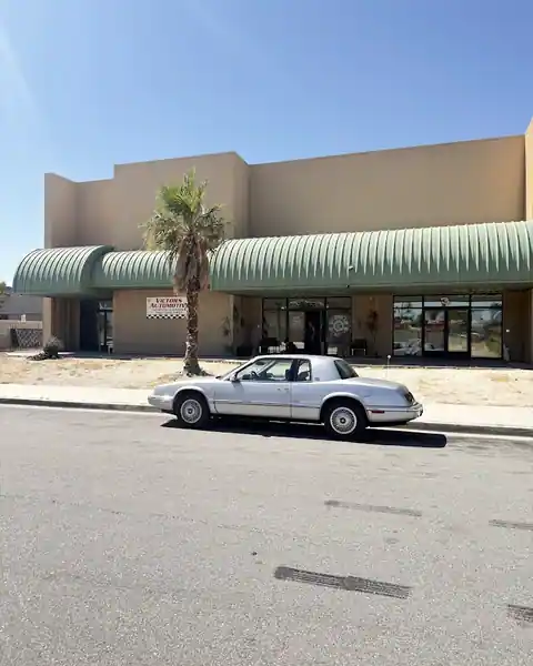 Victor's Automotive INC in Palm Springs