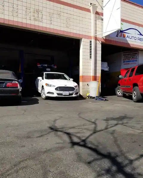 JD Auto Repair in Palmdale