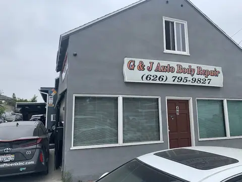 G & J Auto Body Repair in Pasadena
