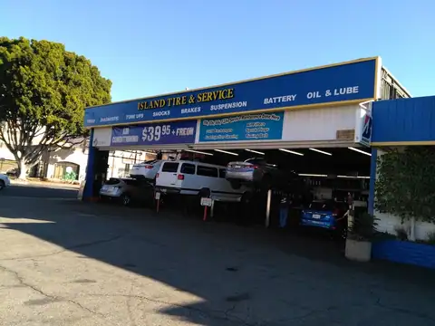 Island Tire & Service in Pasadena